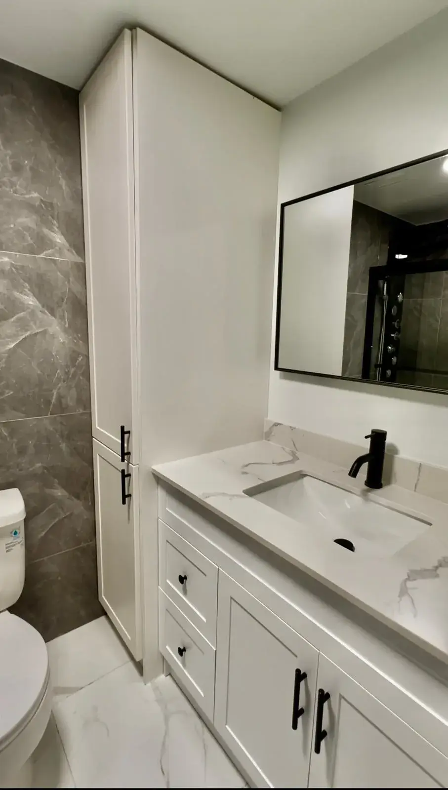 Contemporary bathroom remodeling